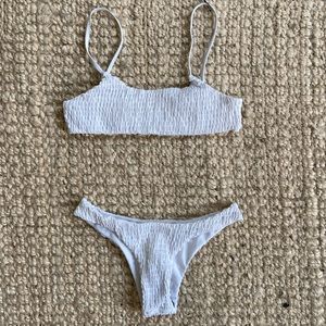 Zaful scrunch material white bikini size xs/s